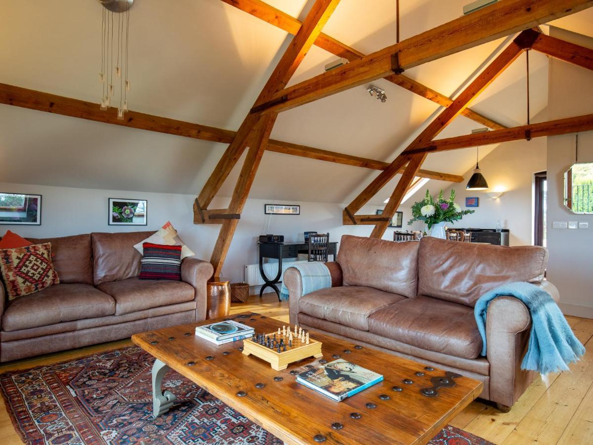 Villa Granary At Rectory Farm Wolford Exterior foto
