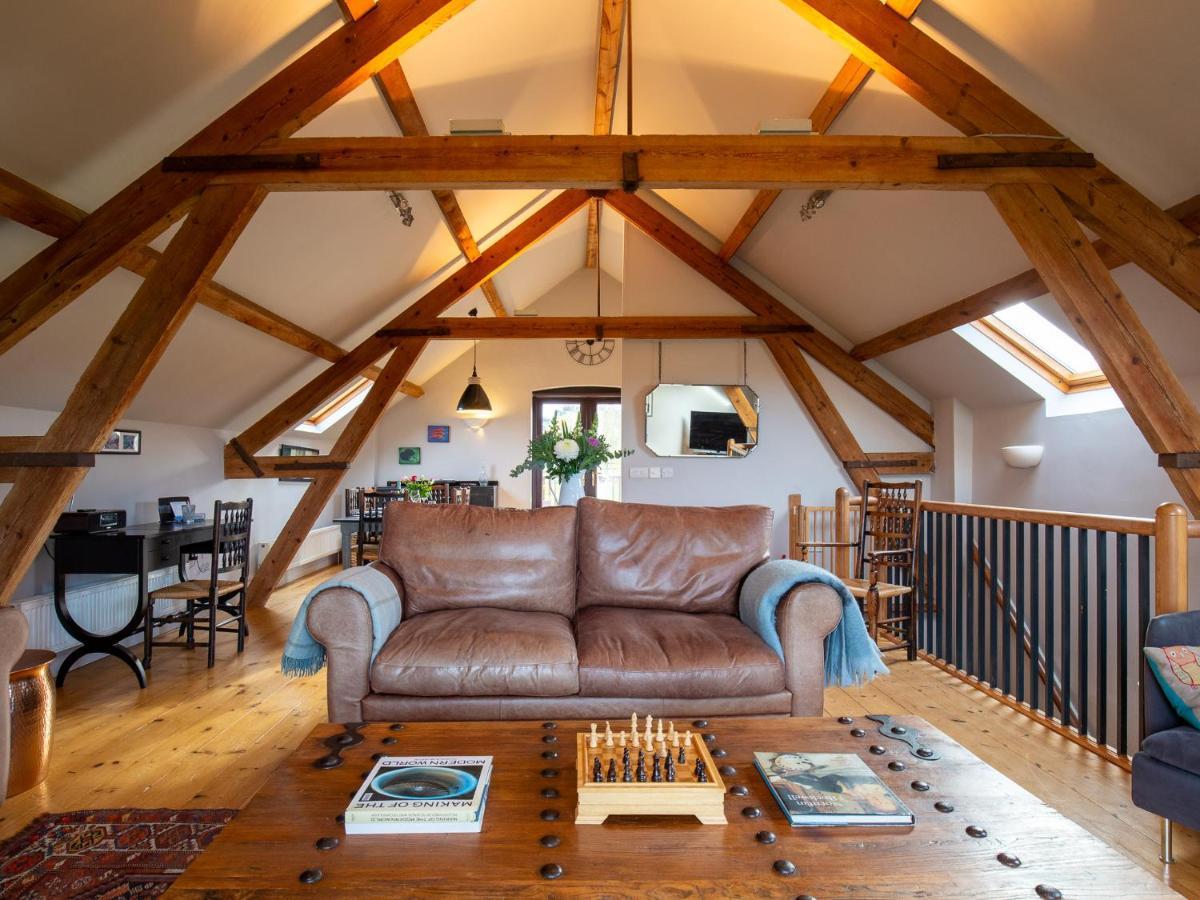 Villa Granary At Rectory Farm Wolford Exterior foto